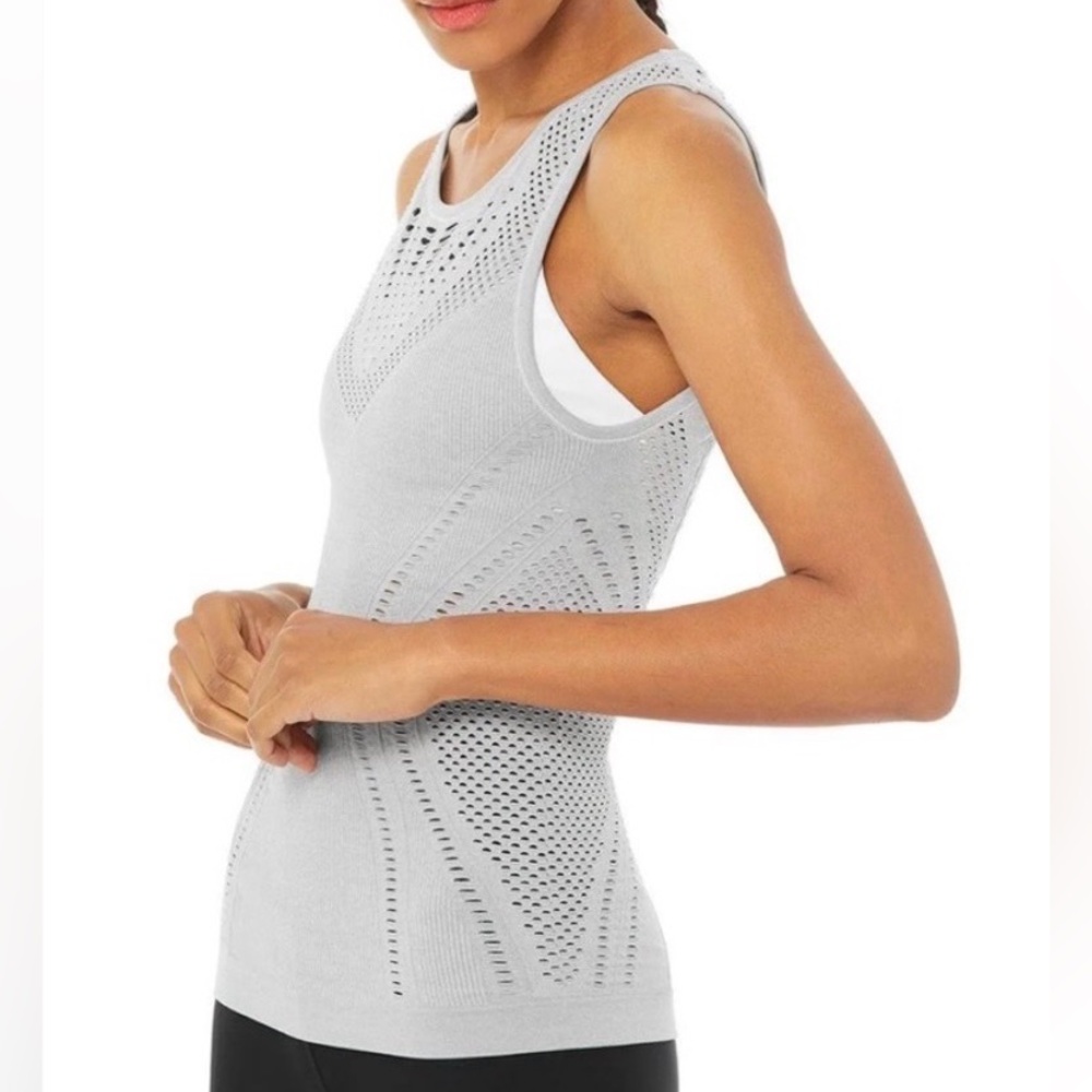 Alo Yoga Lark Cut-Out Tank Top Grey
